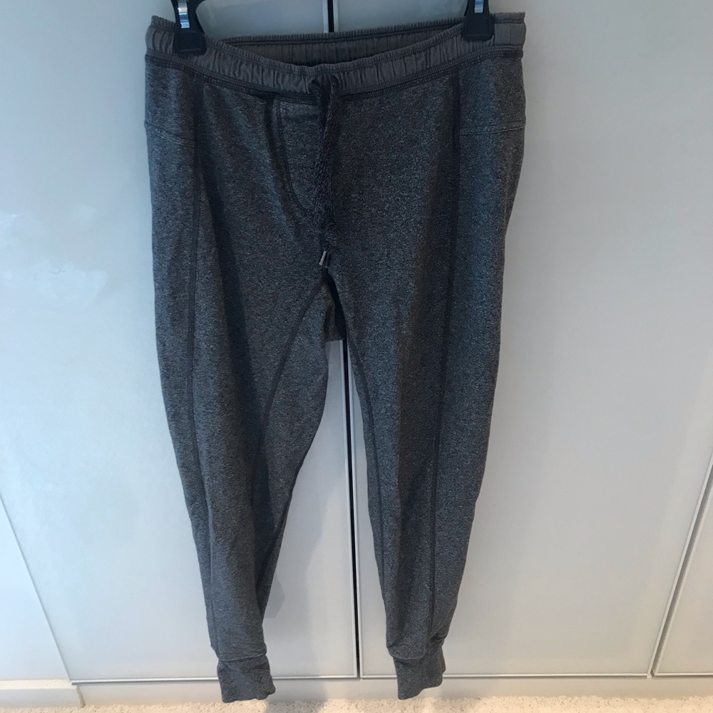 Lululemon joggers